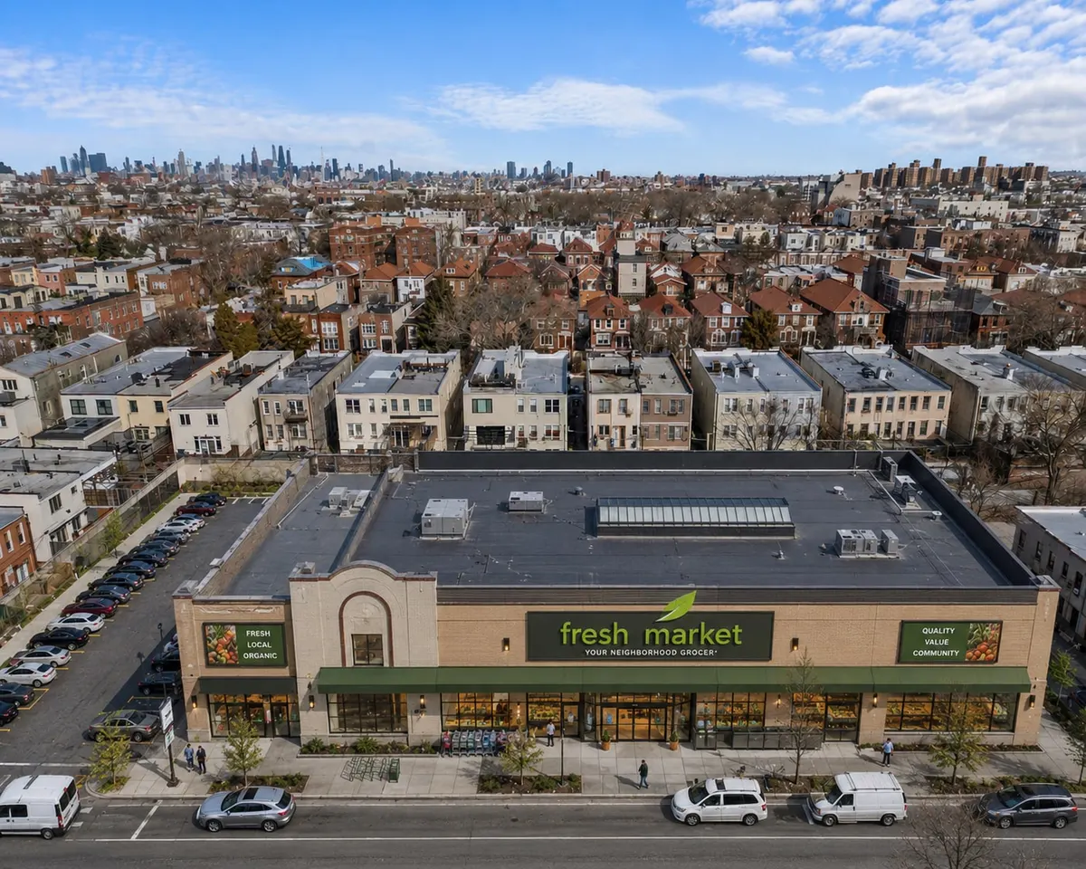 Commercial Building For Lease - Crown Heights, photo 2